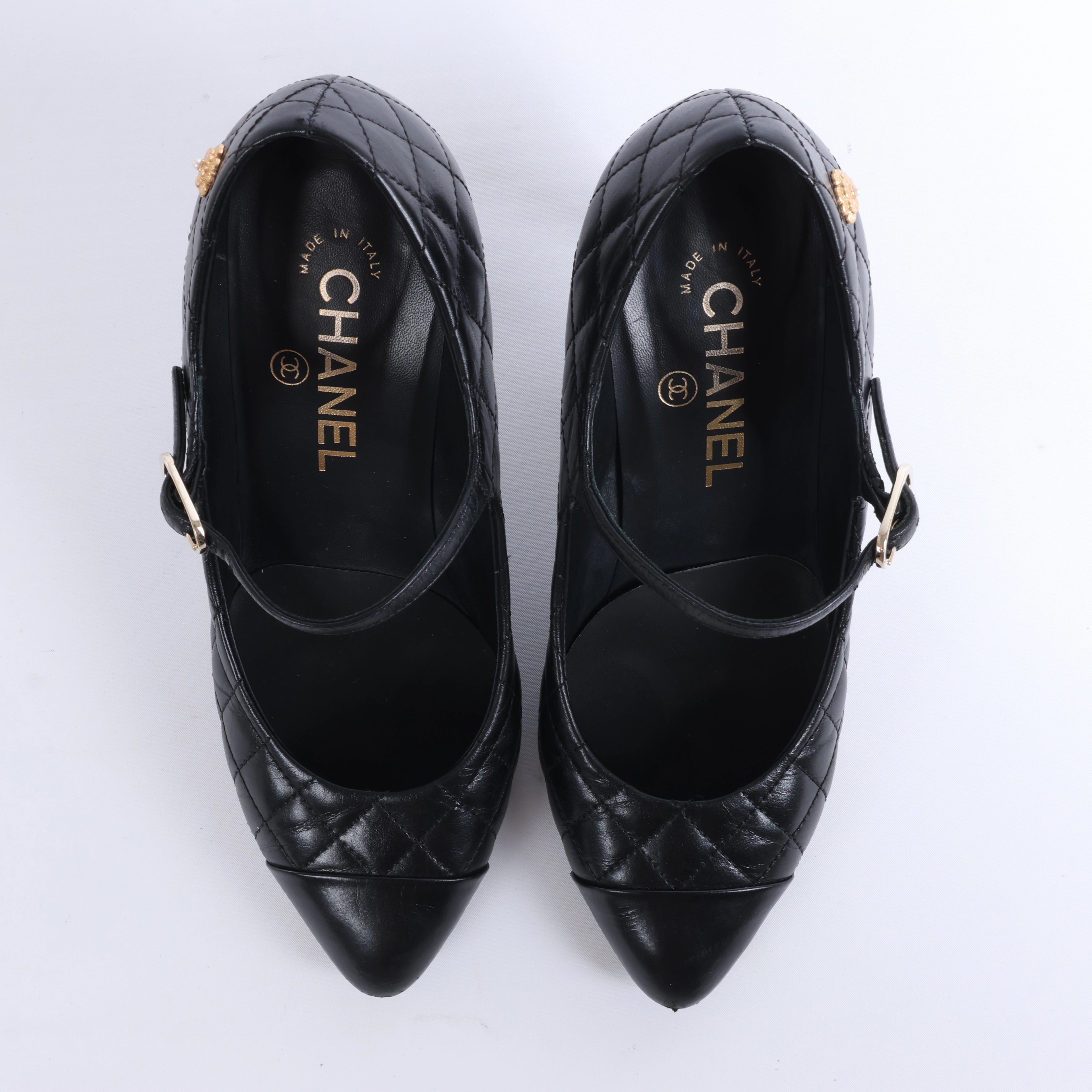 Sandalias de piel Coco Mark de CHANEL en color negro, talla 38 EU
