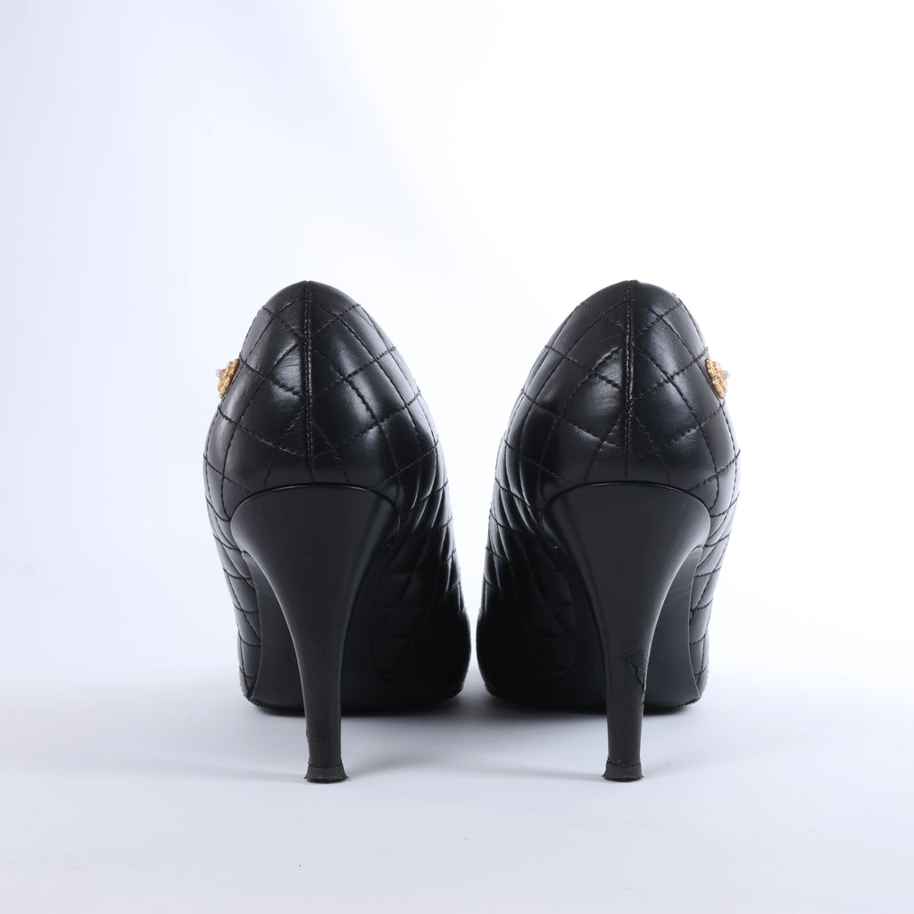 Sandalias de piel Coco Mark de CHANEL en color negro, talla 38 EU