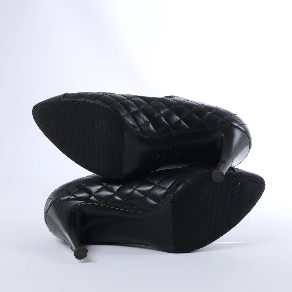 Sandalias de piel Coco Mark de CHANEL en color negro, talla 38 EU
