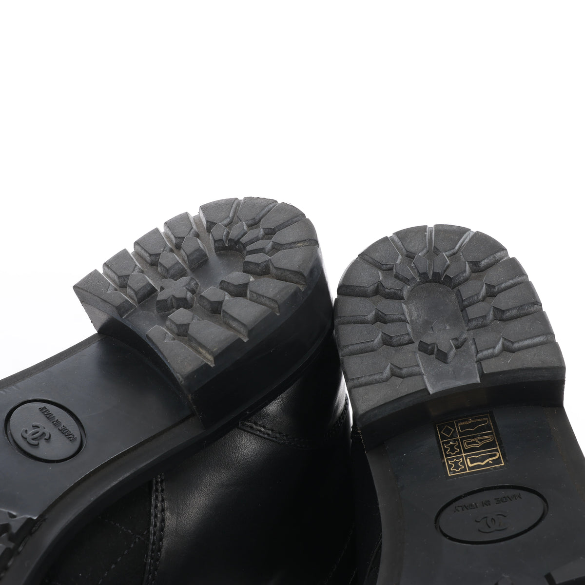 Chanel Coco Mark Matelasse Leather & Suede Ankle Boots in Black G29476, Size EU 39