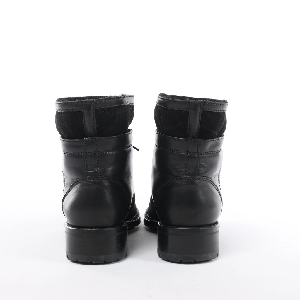 Chanel Coco Mark Matelasse Leather & Suede Ankle Boots in Black G29476, Size EU 39