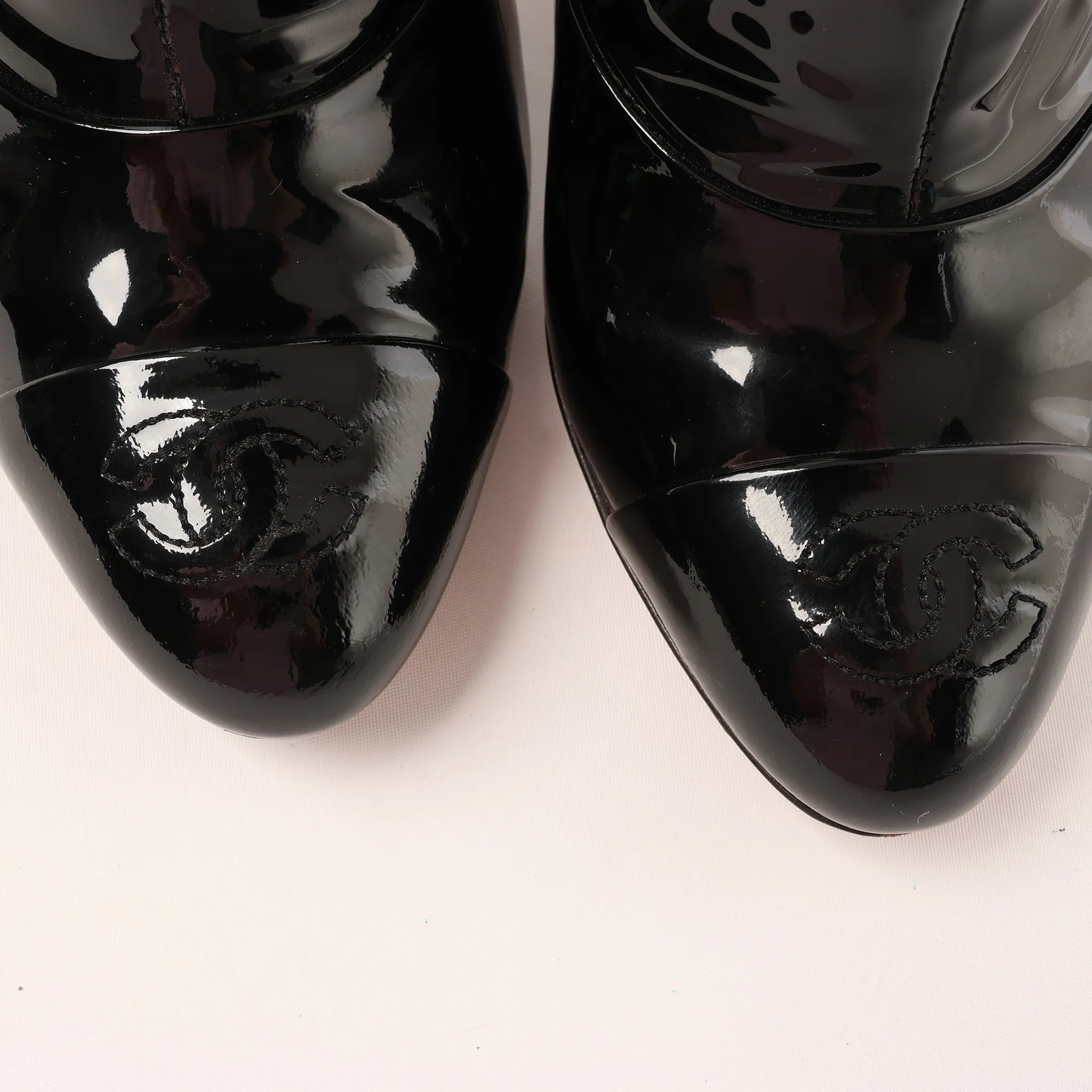 Chanel Coco Mark Patent Leather Ankle Boots in Black G31562, Size 37 C EU