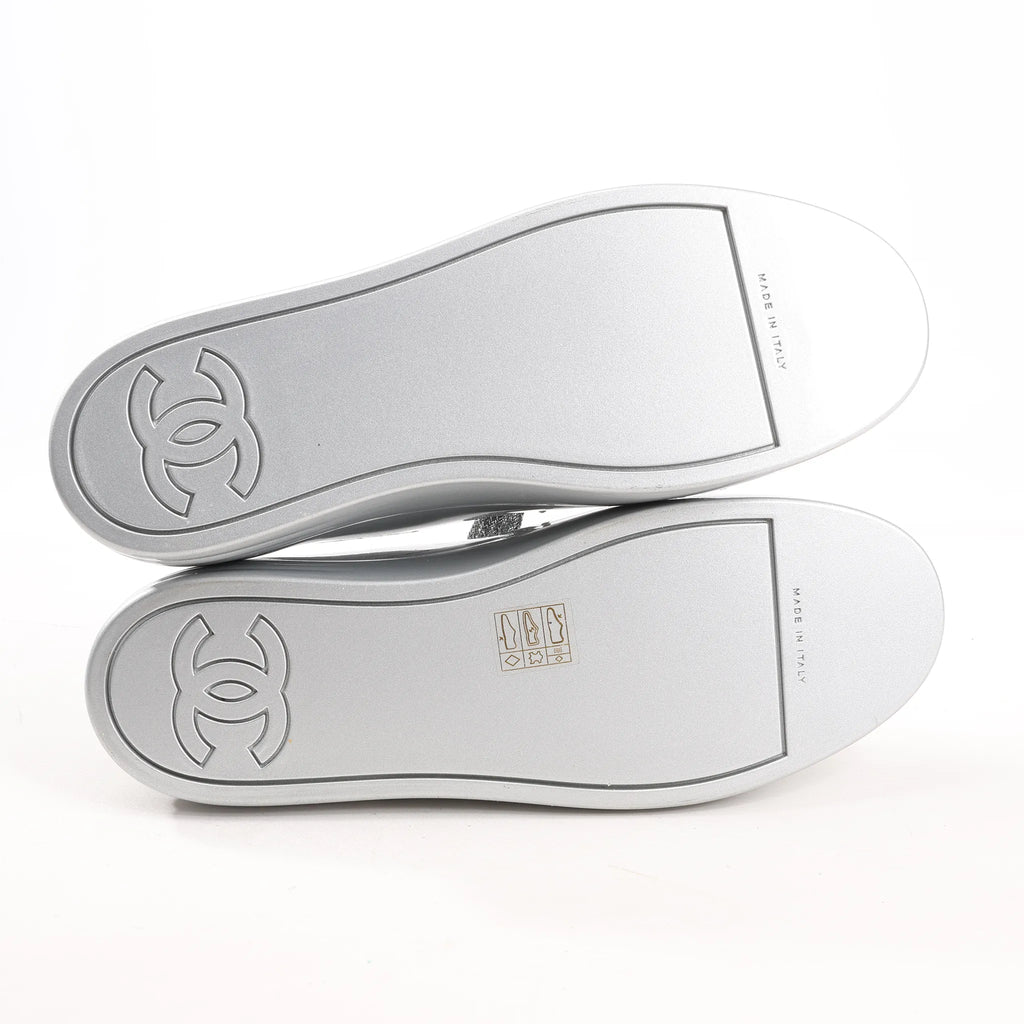 Chanel Coco Mark Rubber Sneakers in Silver G32719, Size 38 EU