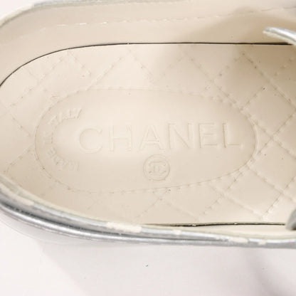 Chanel Coco Mark Sneaker aus Gummi in Silber G32719, Größe 38 EU