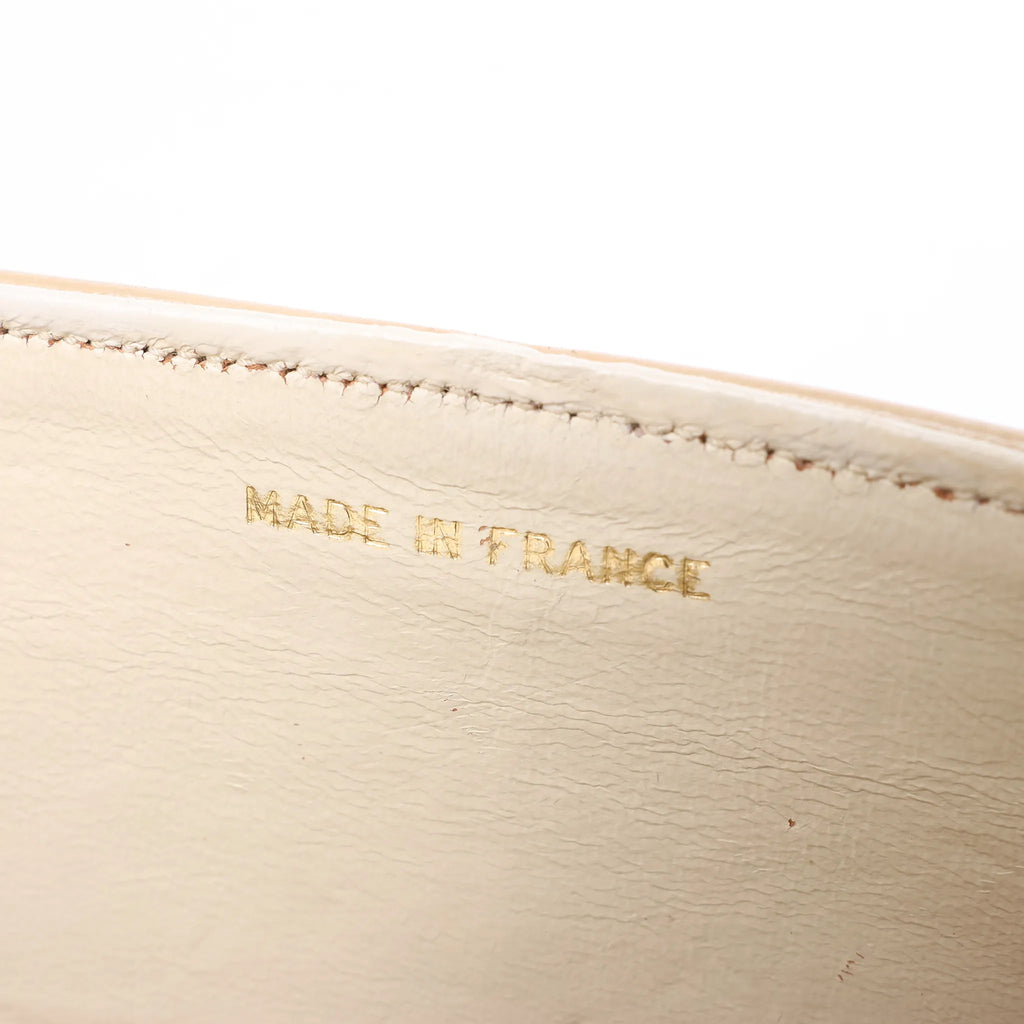 Chanel Classic Matelasse 25 Leather Double Flap Chain Crossbody Bag in Beige
