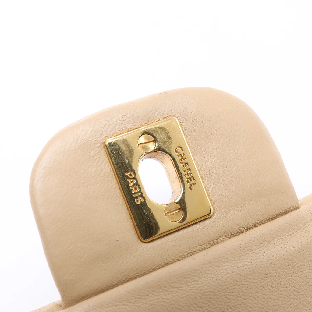 Chanel Classic Matelasse 25 Leather Double Flap Chain Crossbody Bag in Beige