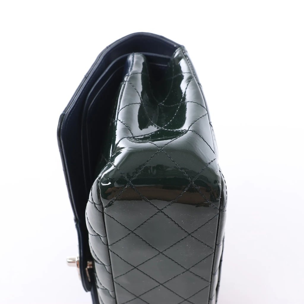Chanel Classic Matelasse 25 Patent Leather Double Flap Double Chain Shoulder Bag in Green A01112
