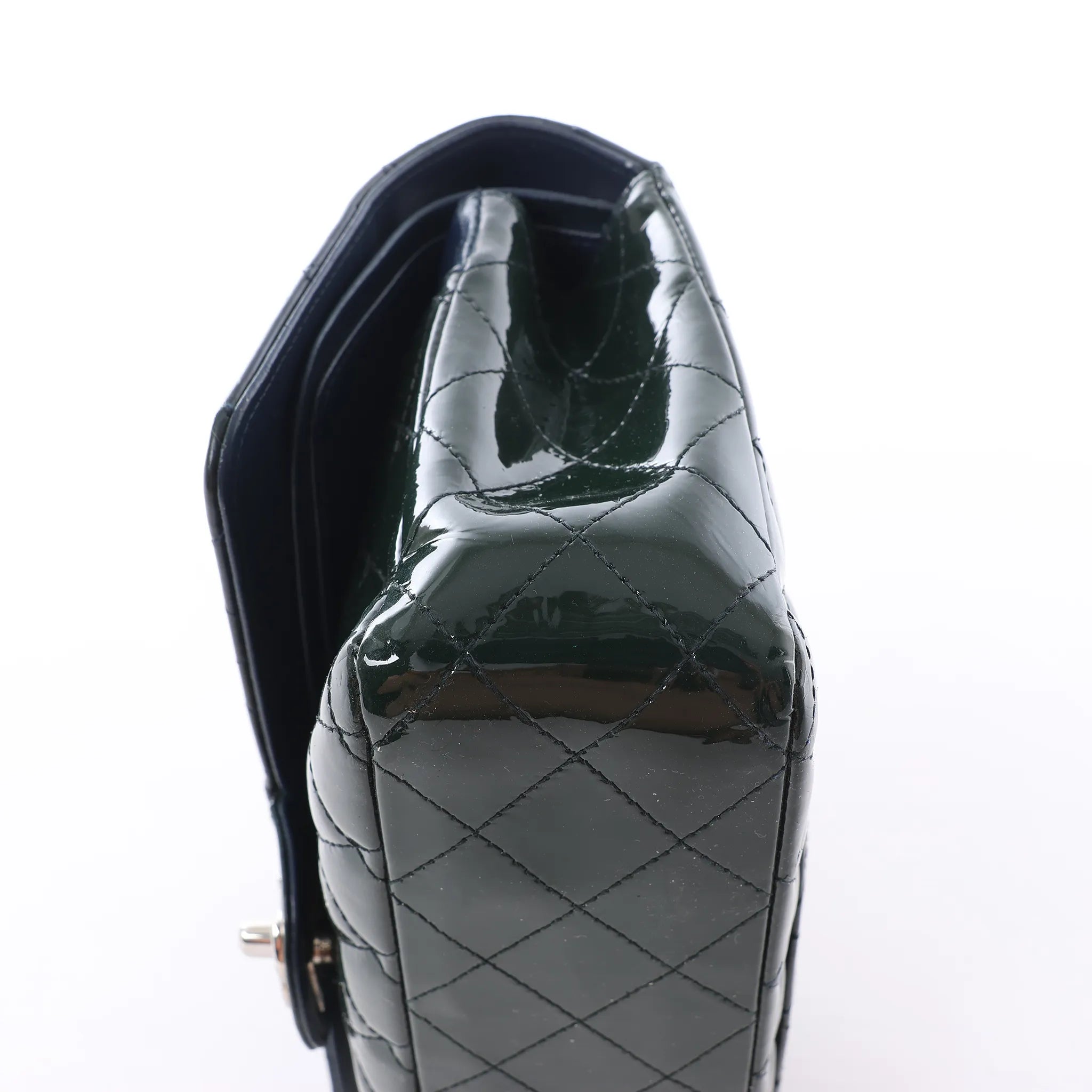 Chanel Classic Matelasse 25 Patent Leather Double Flap Double Chain Shoulder Bag in Green A01112