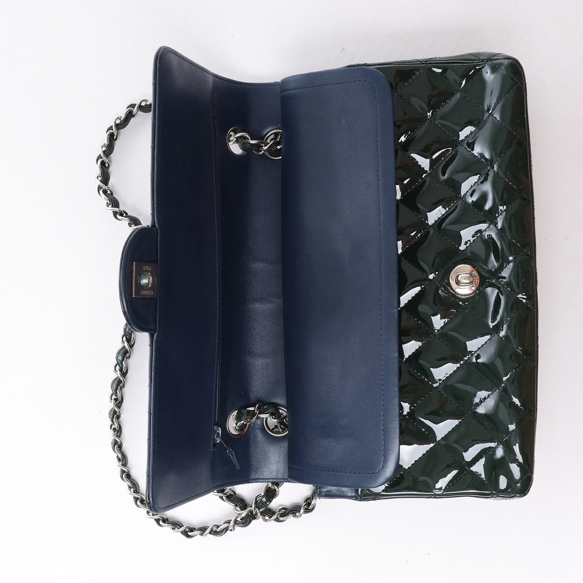 Chanel Classic Matelasse 25 Patent Leather Double Flap Double Chain Shoulder Bag in Green A01112
