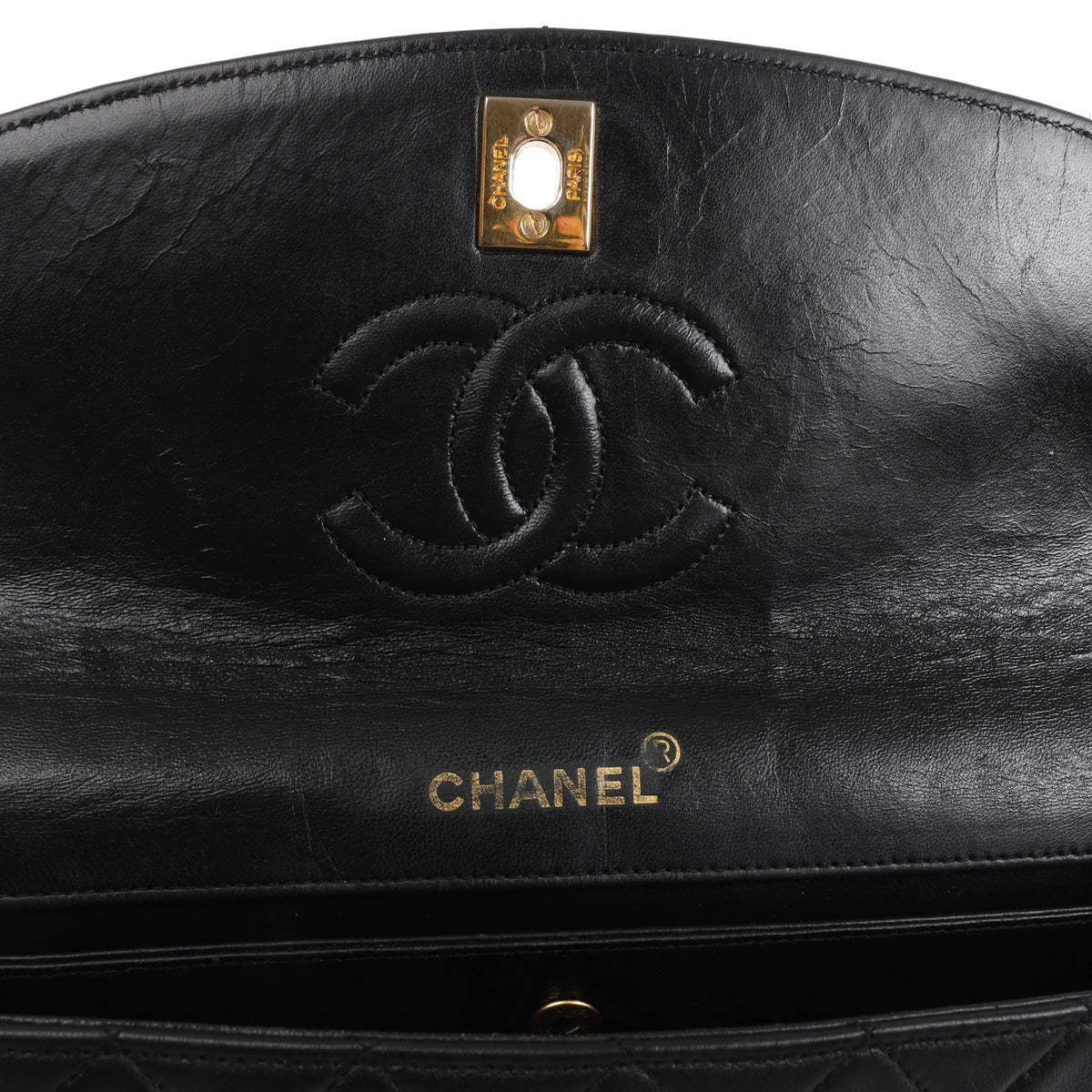 Bolso de hombro Chanel Gabrielle Doo Vintage con cadena de becerro y detalles metálicos en azul, dorado y plateado 27113839