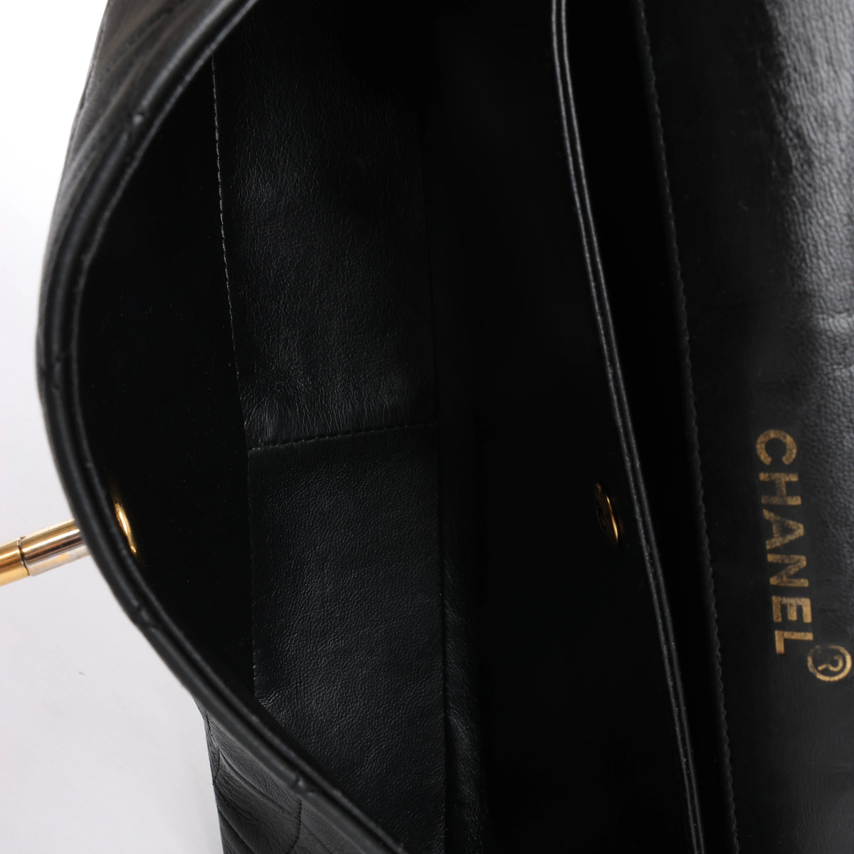Bolso de hombro Chanel Gabrielle Doo Vintage con cadena de becerro y detalles metálicos en azul, dorado y plateado 27113839