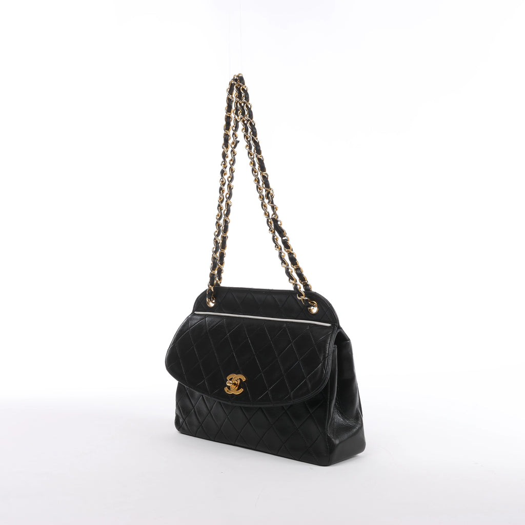 Bolso de hombro Chanel Gabrielle Doo Vintage con cadena de becerro y detalles metálicos en azul, dorado y plateado 27113839