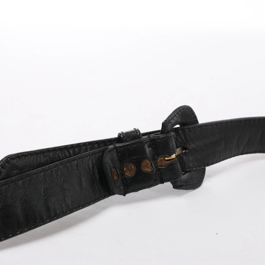 Chanel Vintage Classic Matelasse Leather Belt Bag in Black