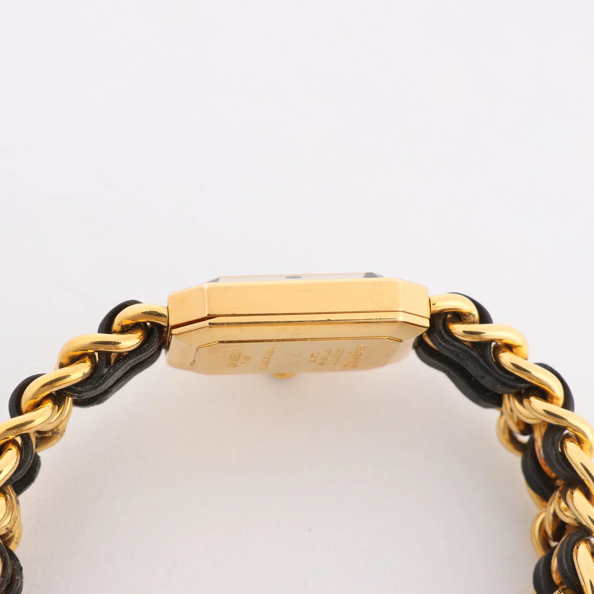 Chanel Premiere L H6951 Q.E.32638 GP & Leather QZ Watch with Black Dial