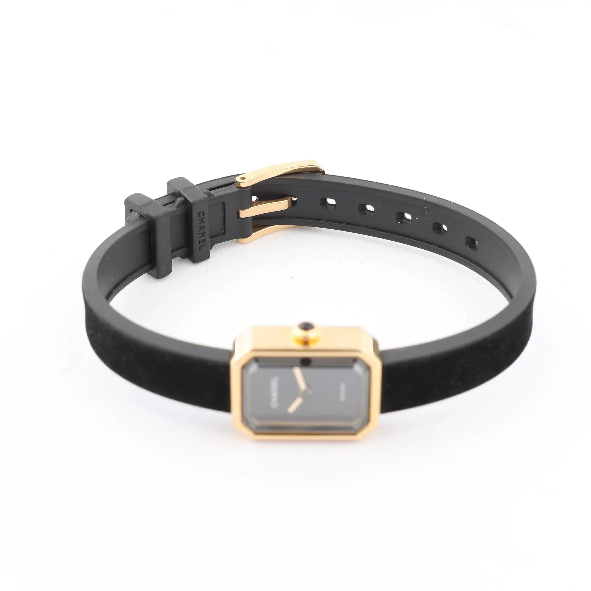 Chanel Premiere H6125 TI 750(YG) Rubber AT Black Dial Watch