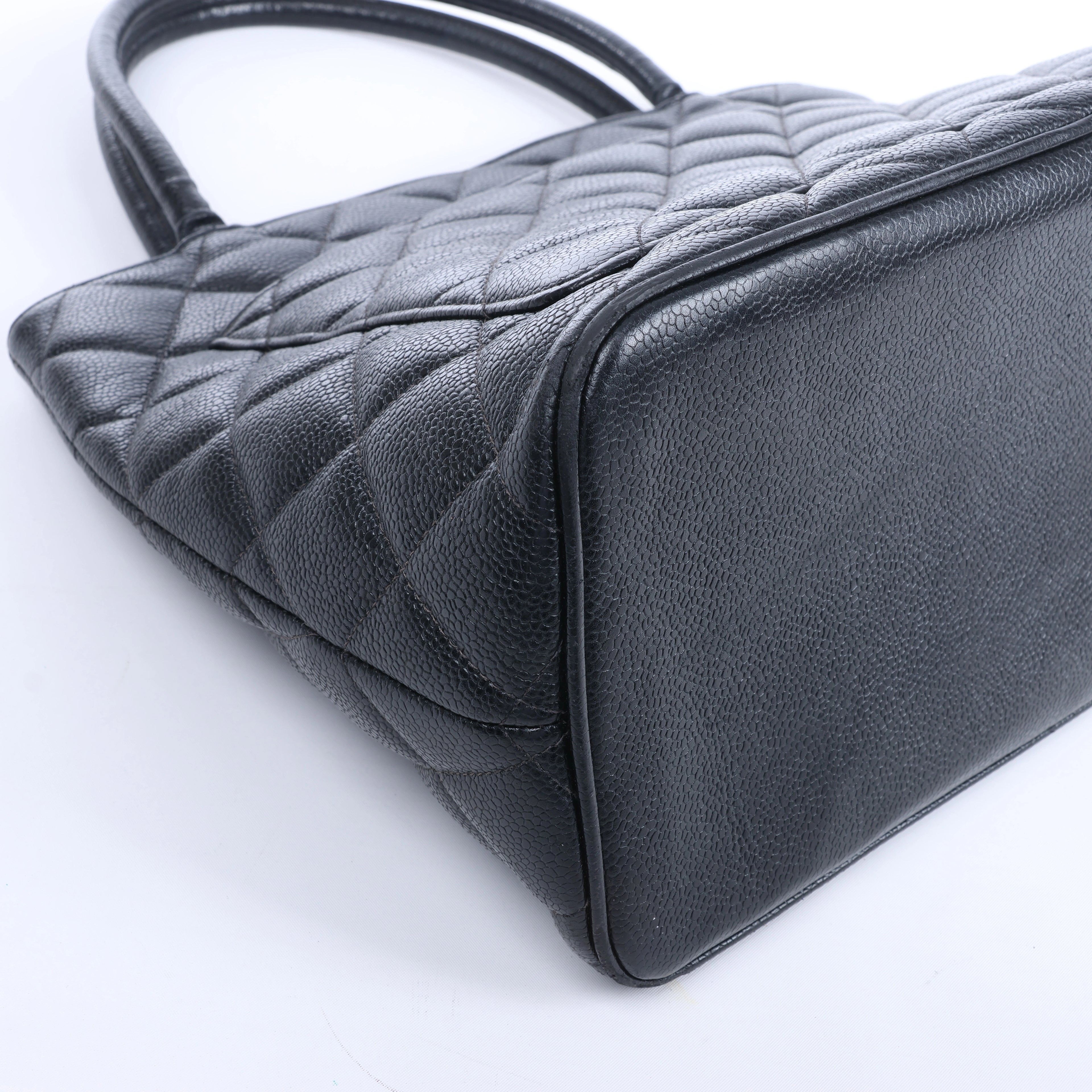 Chanel Re-Release Caviar Leather Shoulder Bag in Black 6665730