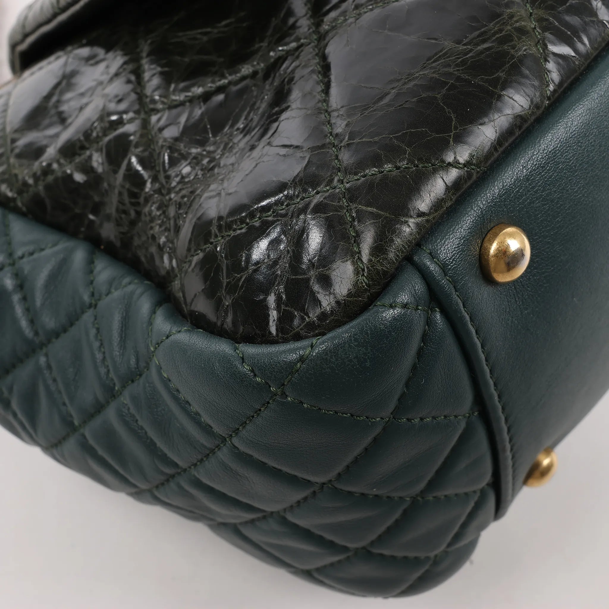 Chanel Reissue Accordion Quilted Leather Mix Shoulder Bag in Green