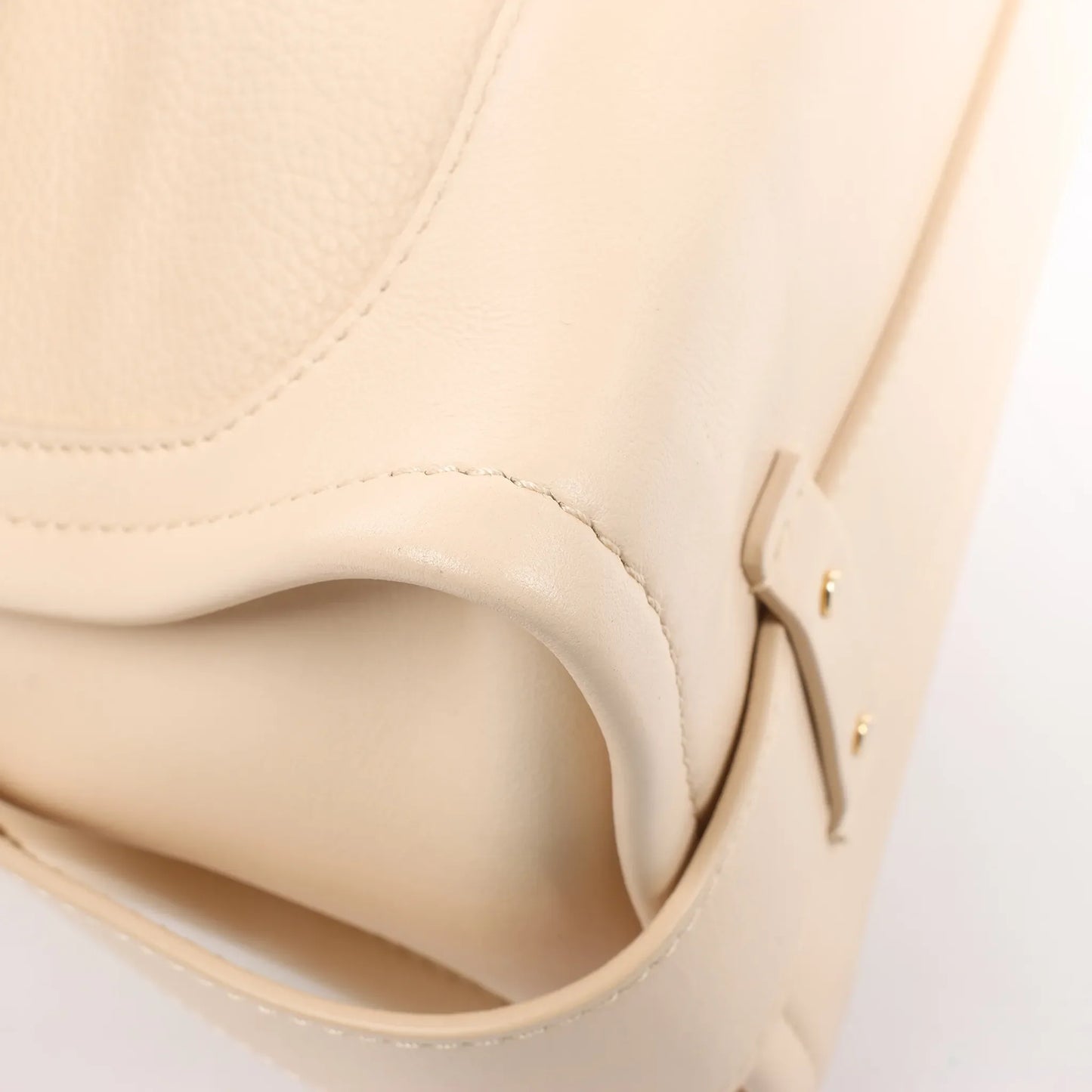 Chloe Tess Day Leather 2Way Handbag in Beige