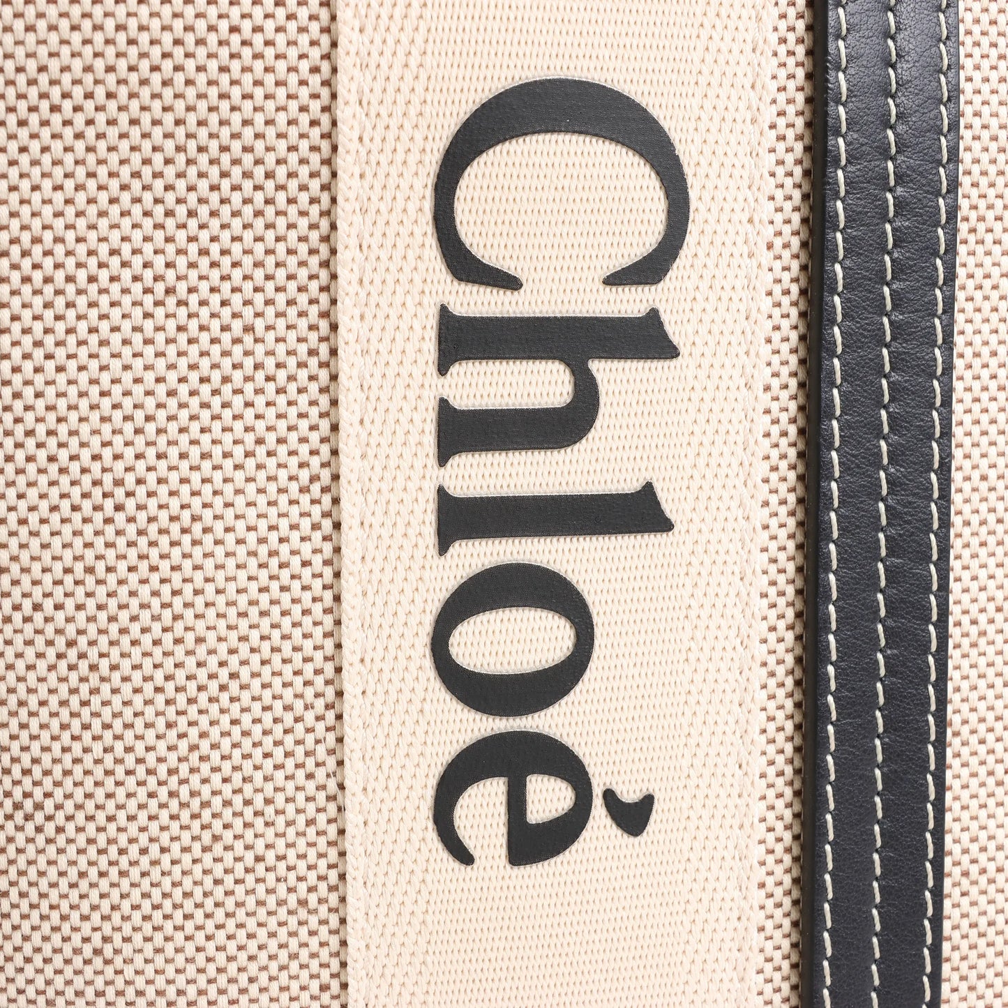 Grand sac fourre-tout en toile et cuir CHLOE Woody, noir et beige