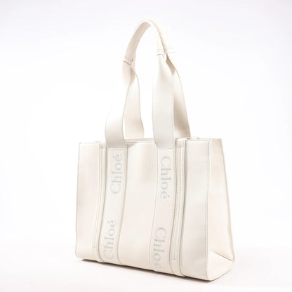 Chloé Woody Medium Leather Handbag in White