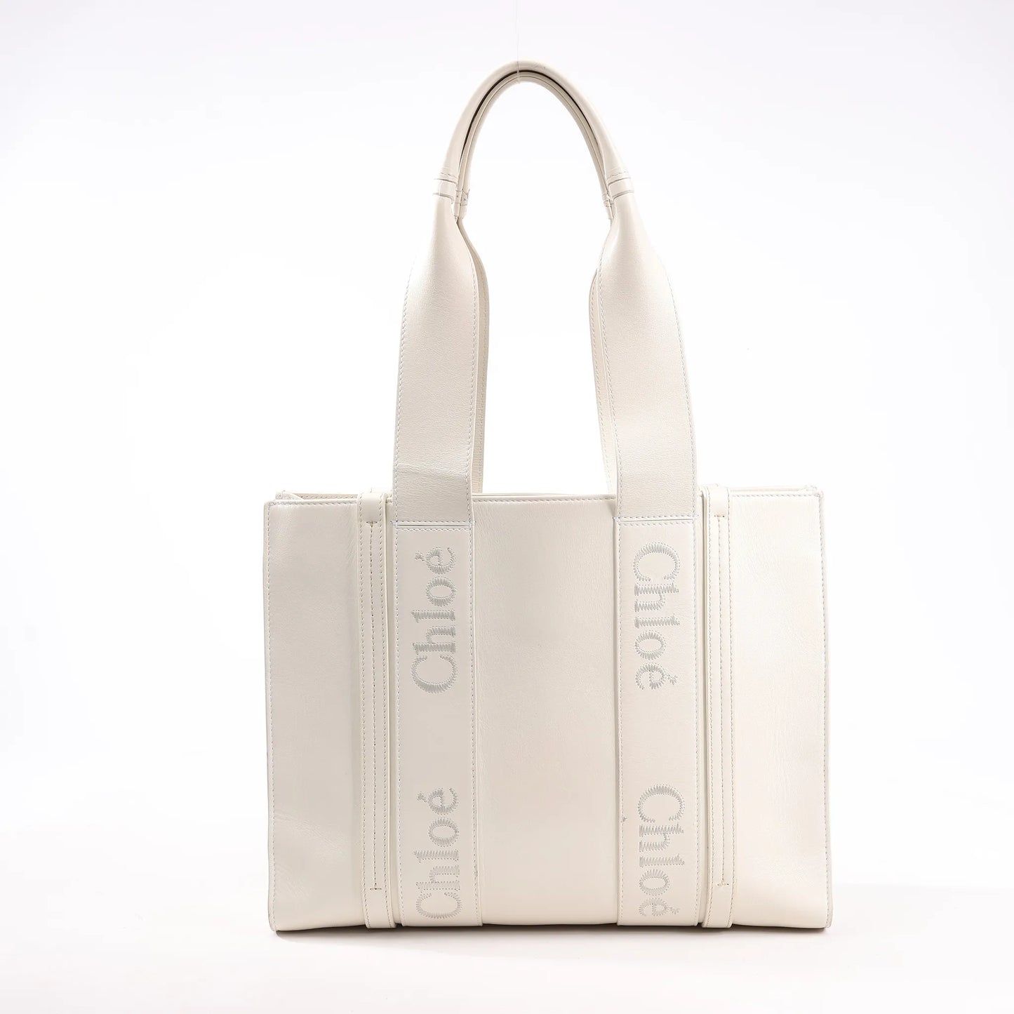 Chloé Woody Medium Leather Handbag in White