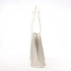 Chloé Woody Medium Leather Handbag in White