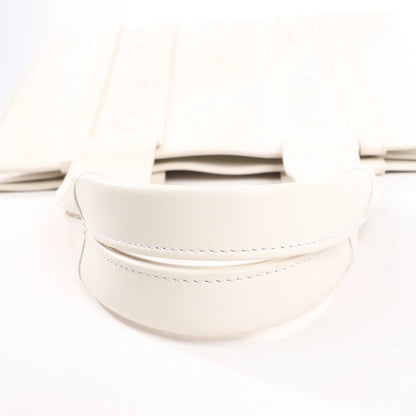 Chloé Woody Medium Leather Handbag in White