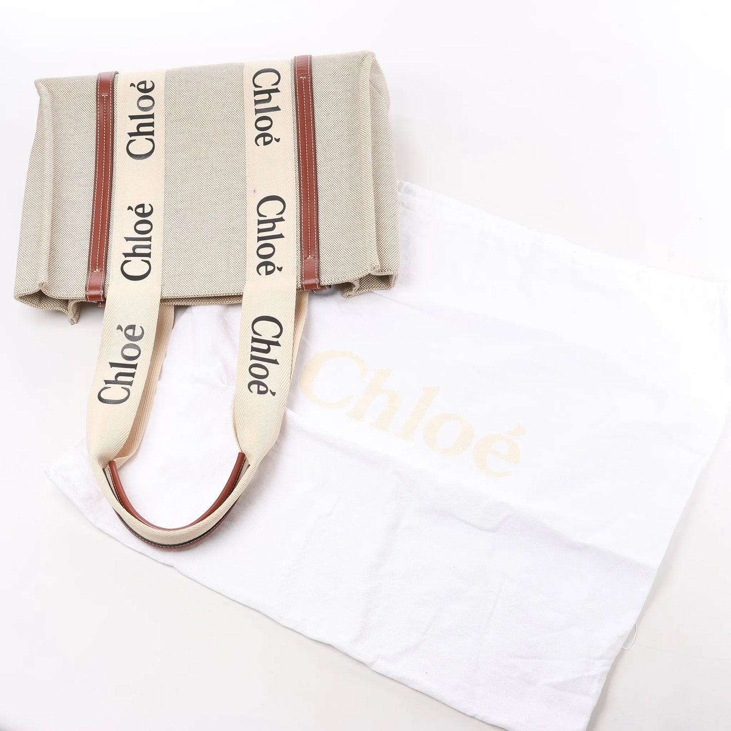 CHLOE Woody Medium Tote-Umhängetasche aus Canvas und Leder in Braun