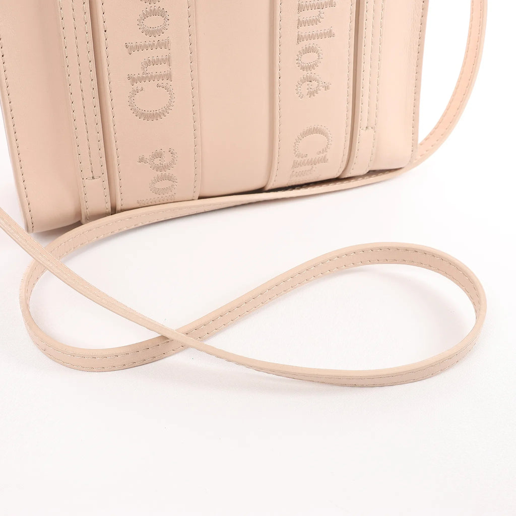 Chloé Woody Mini Leather 2Way Handbag in Pink