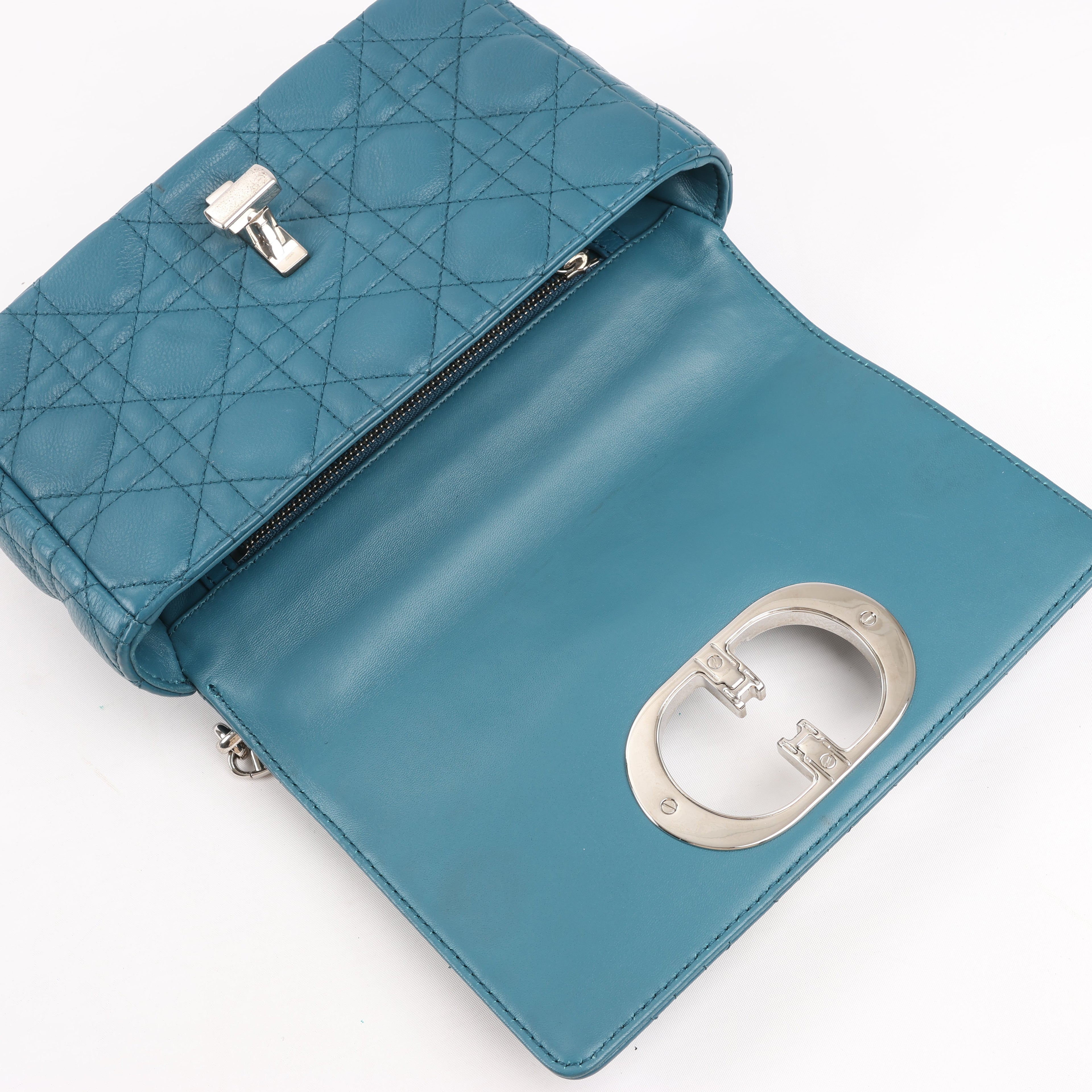 Bolso de hombro con cadena de piel Dior Caro en azul