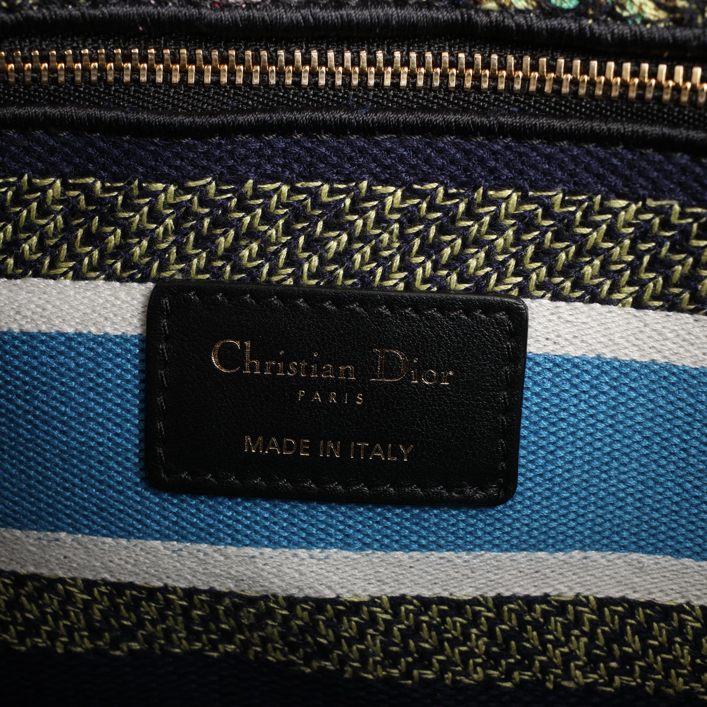 Sac à main Christian Dior Lady D-Lite en toile brodée D-Constellation, taille moyenne, 2 voies, multicolore