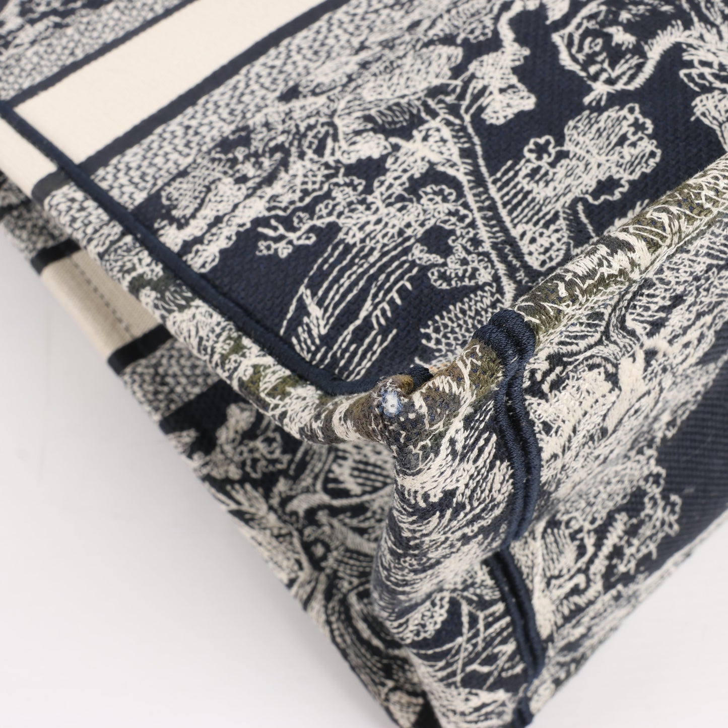 Christian Dior Toile Doo JUY Embroidery Book Large Canvas Tote Bag in Navy Blue