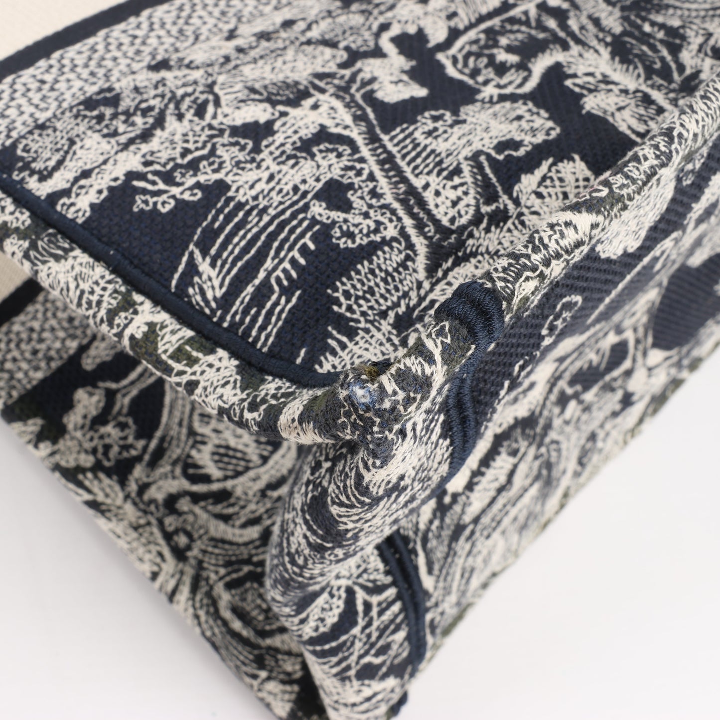 Christian Dior Toile Doo JUY Embroidery Book Large Canvas Tote Bag in Navy Blue