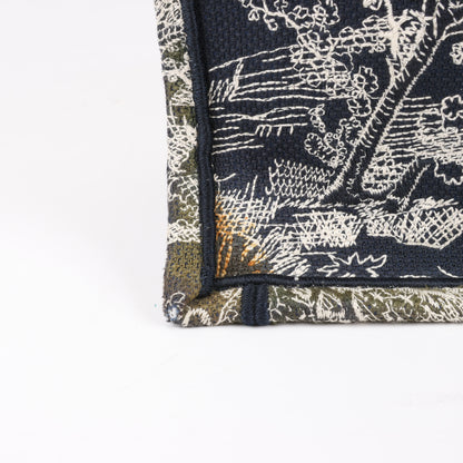 Christian Dior Toile Doo JUY Embroidery Book Large Canvas Tote Bag in Navy Blue
