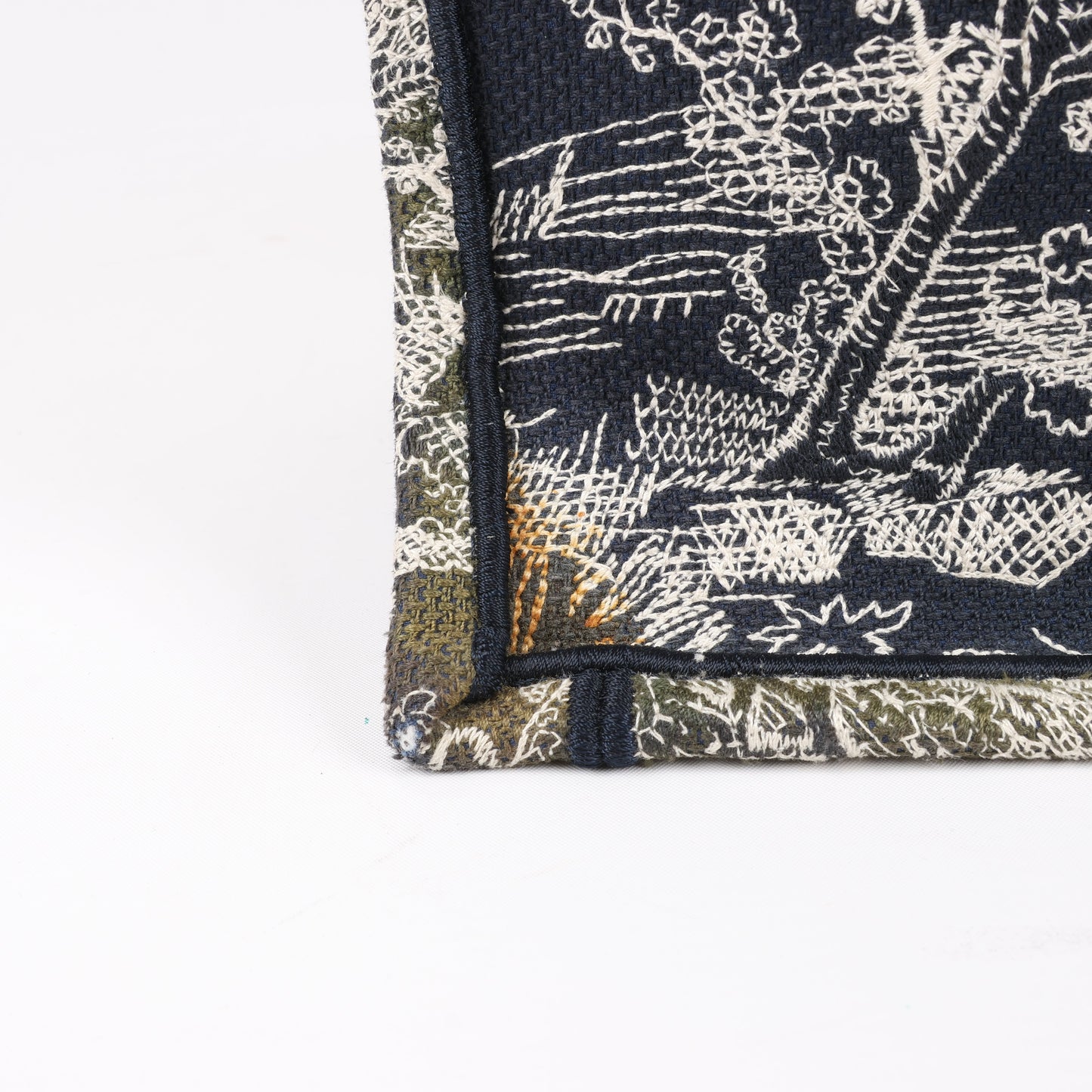 Christian Dior Toile Doo JUY Embroidery Book Large Canvas Tote Bag in Navy Blue