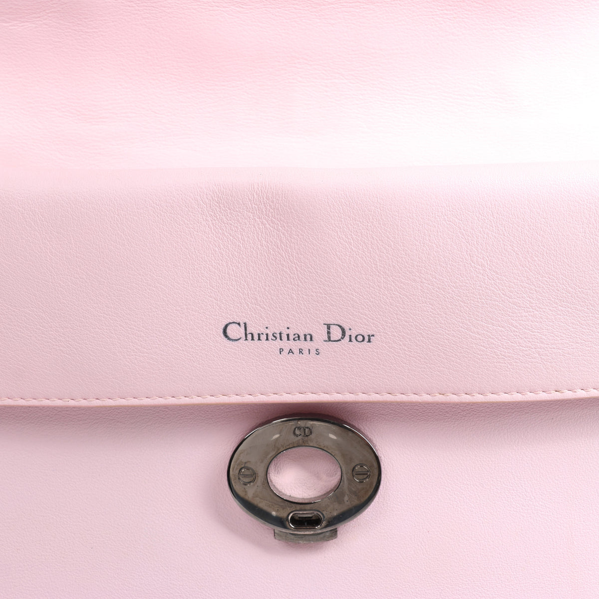 Bolso de mano mediano de dos vías de piel Cannage de Christian Dior en color camello