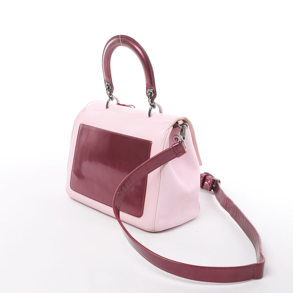 Bolso de mano mediano de dos vías de piel Cannage de Christian Dior en color camello
