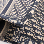 Bolso de hombro grande Dior Book Tote de lona oblicua en azul marino