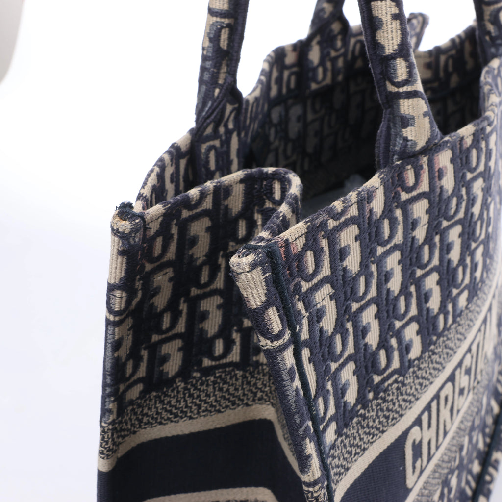 Christian Dior Book Tote Medium Oblique Canvas Shoulder Bag in Navy Blue