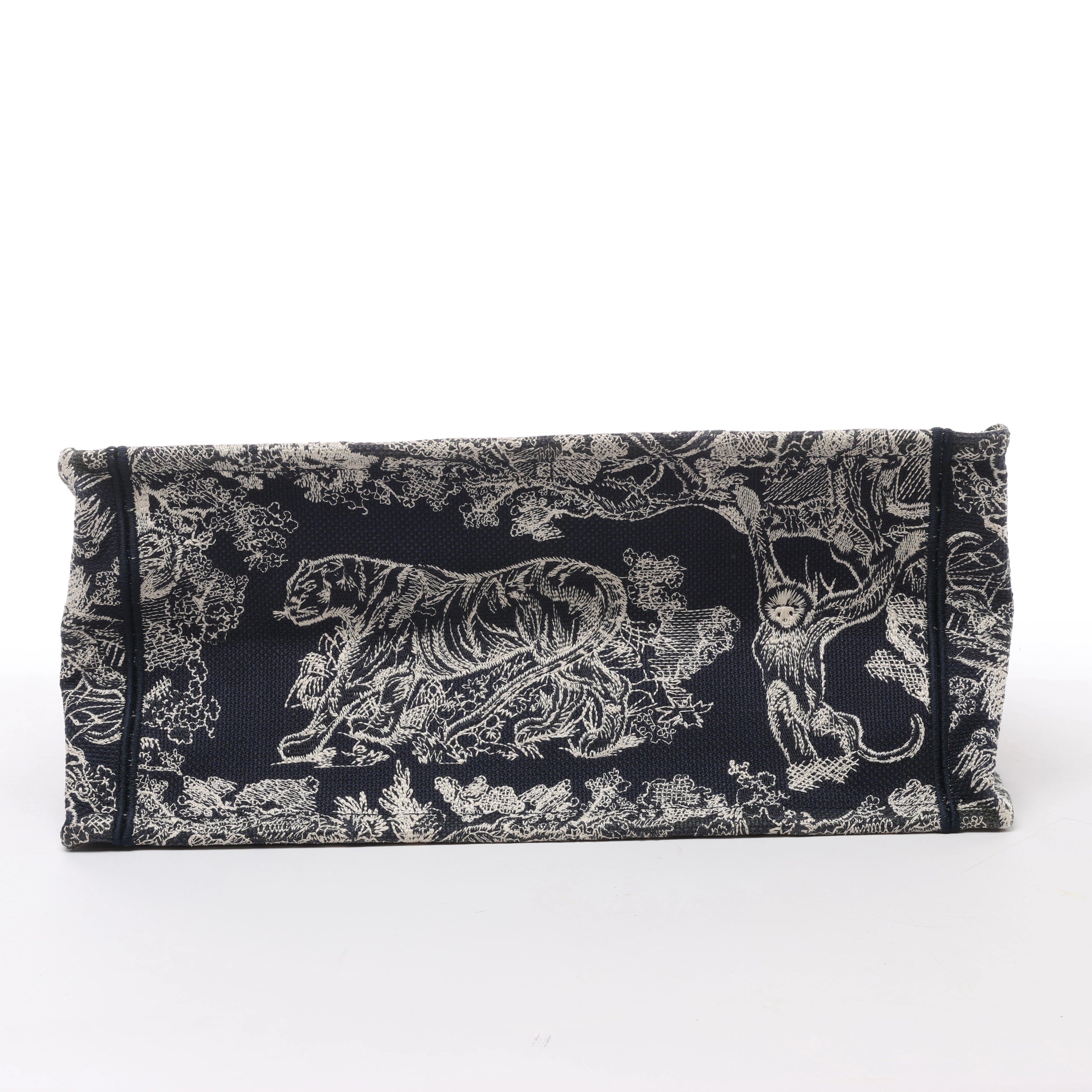 Christian Dior Book Tote Medium Toile Doo JUY Embroidery Canvas Shoulder Bag Navy Blue