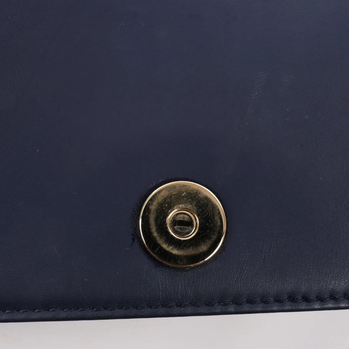 Sac bandoulière chaîne en cuir Dior Diorama bleu marine