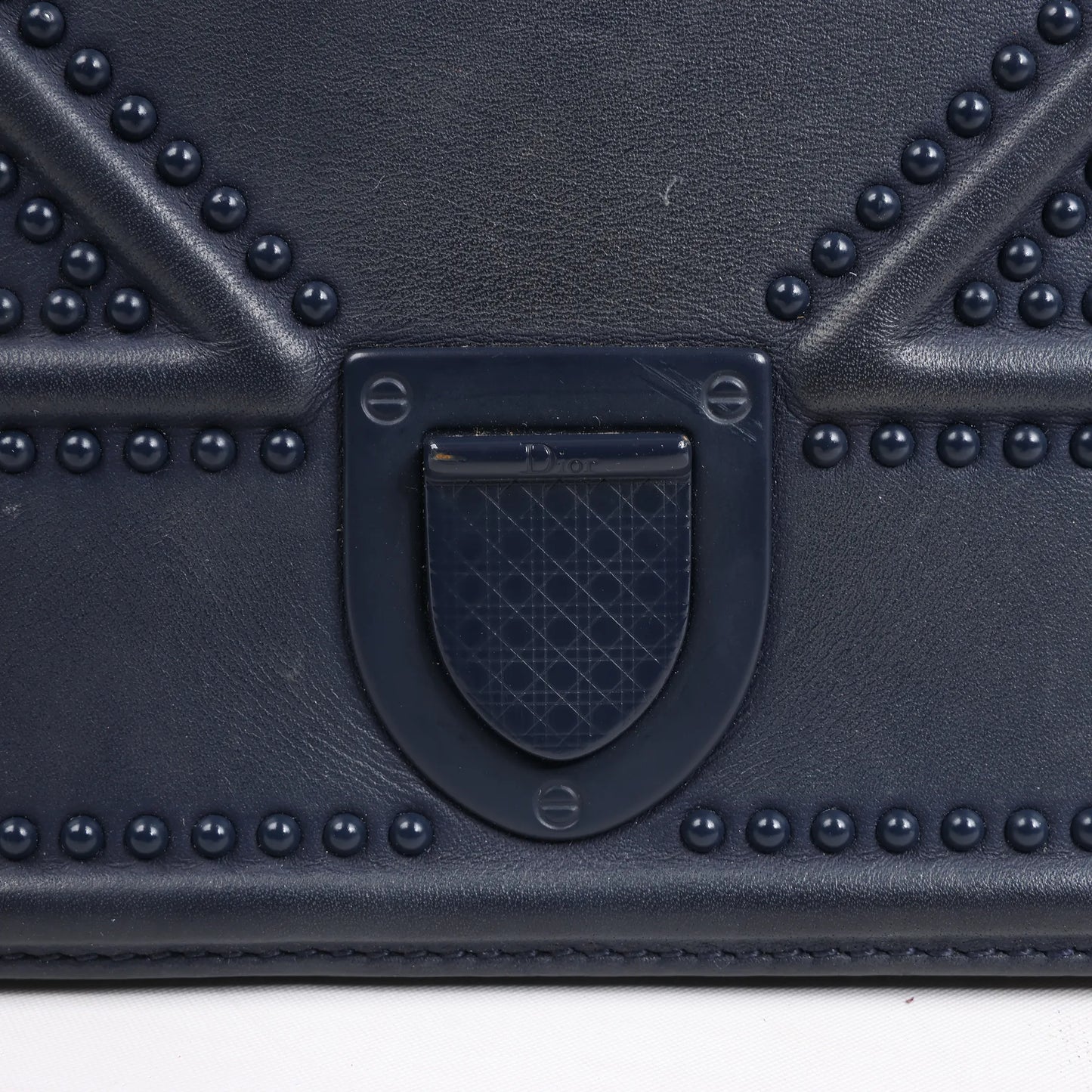 Sac bandoulière chaîne en cuir Dior Diorama bleu marine