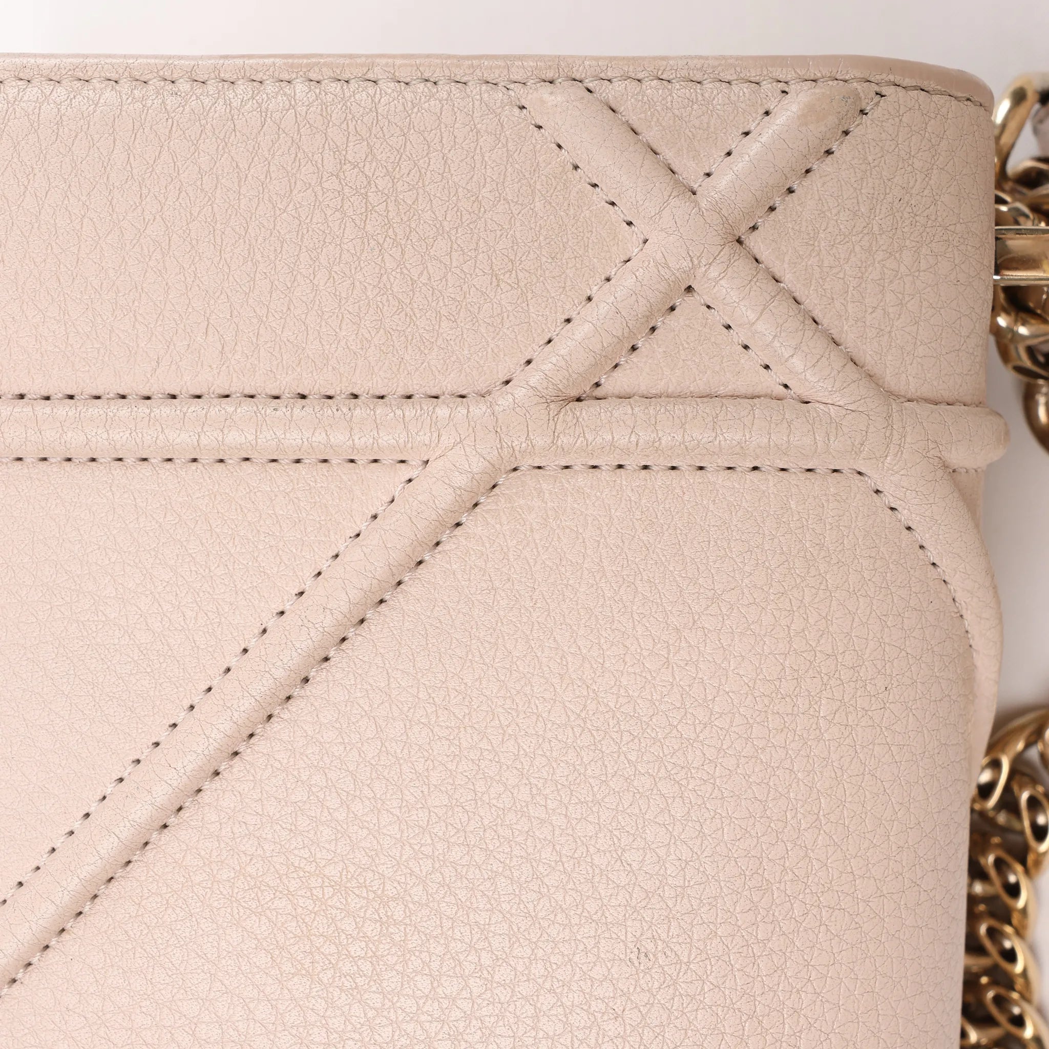 Dior Diorama Leather Chain Shoulder Bag in Powder Beige