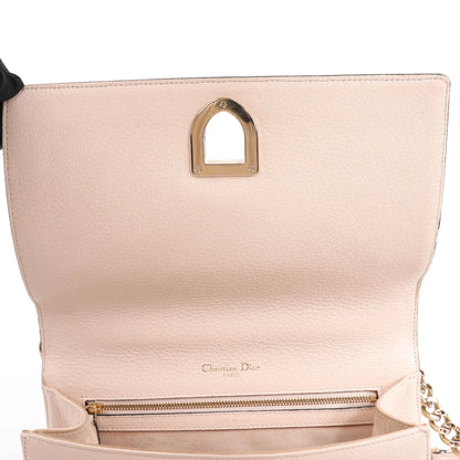 Sac bandoulière chaîne en cuir Dior Diorama beige poudré