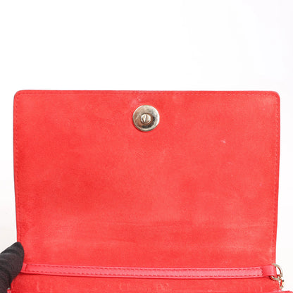 Dior Diorama Schultertasche aus rotem Leder mit Kette