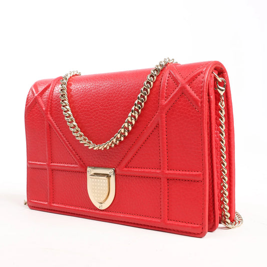 Dior Diorama Leather Chain Shoulder Bag in Red