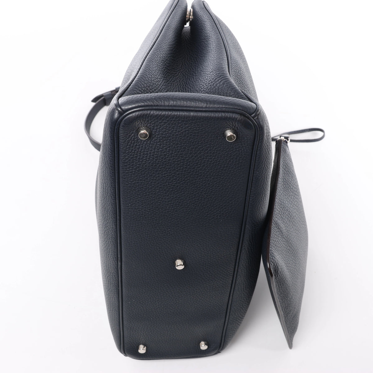 Bolso de mano mediano de dos vías de piel Cannage de Christian Dior en color camello