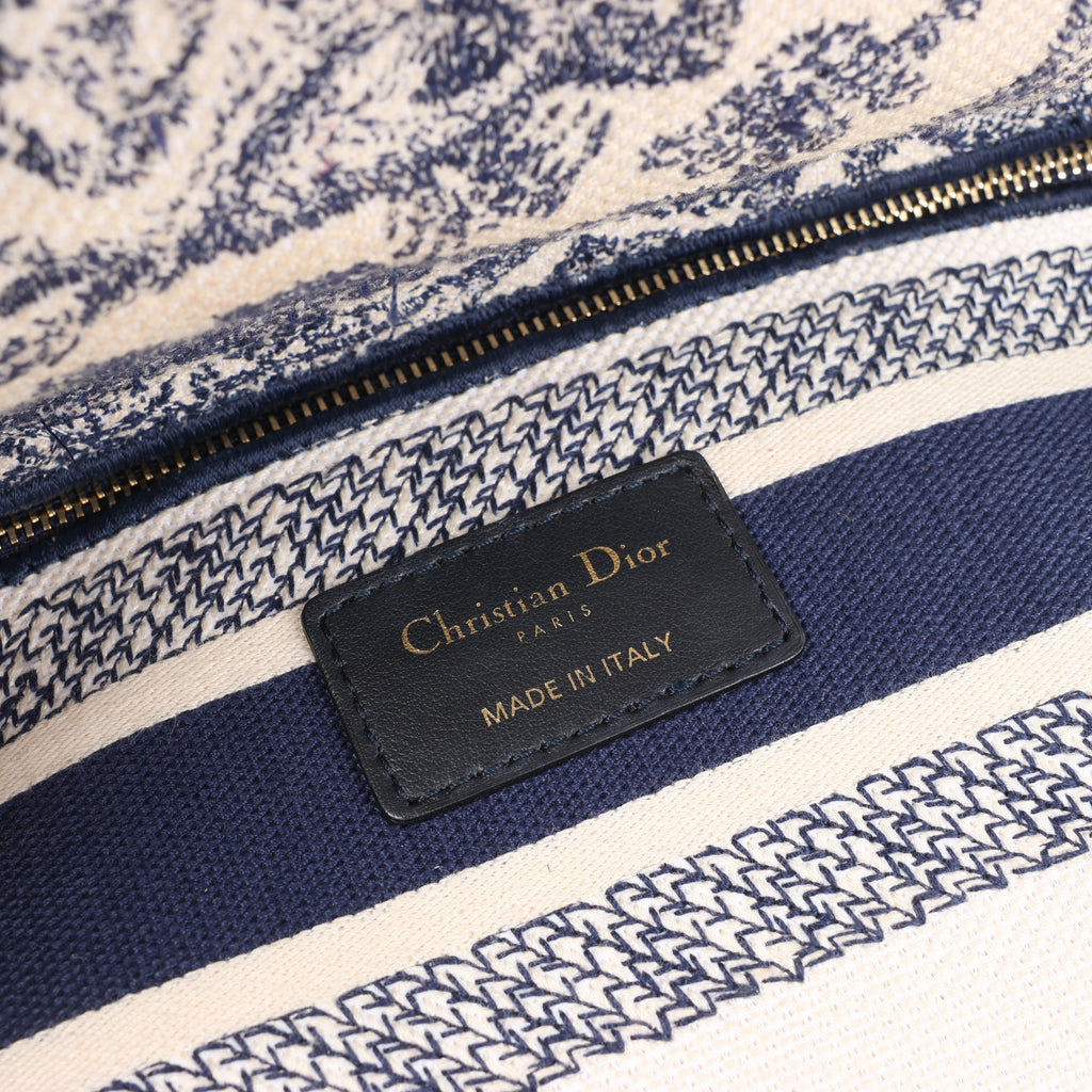Christian Dior D-Lite Toile Doo JUY Embroidery Canvas 2Way Handbag in Beige x Navy Blue