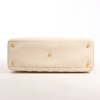 Dior Lady Dior Cannage Handtasche aus Leder, groß, in Beige