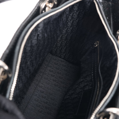 Grand sac à main Dior Lady Dior en cuir verni Cannage noir